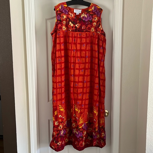 2X Hawaiian style print dress. - Picture 1 of 6